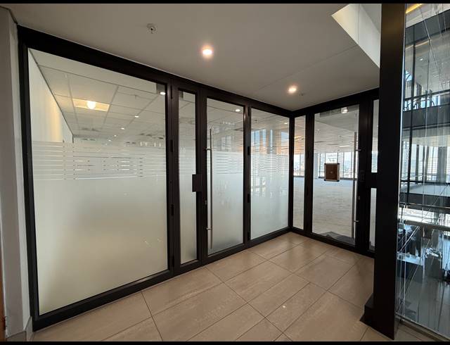 809M² OFFICE TO LET IN ROSEBANK